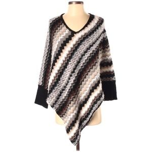 ⏰New Direction sz S tan Fuzzy knit cape w sleeves